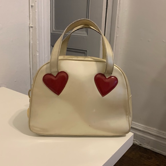 VINTAGE Moschino Red Heart Dome Satchel - Picture 2 of 7